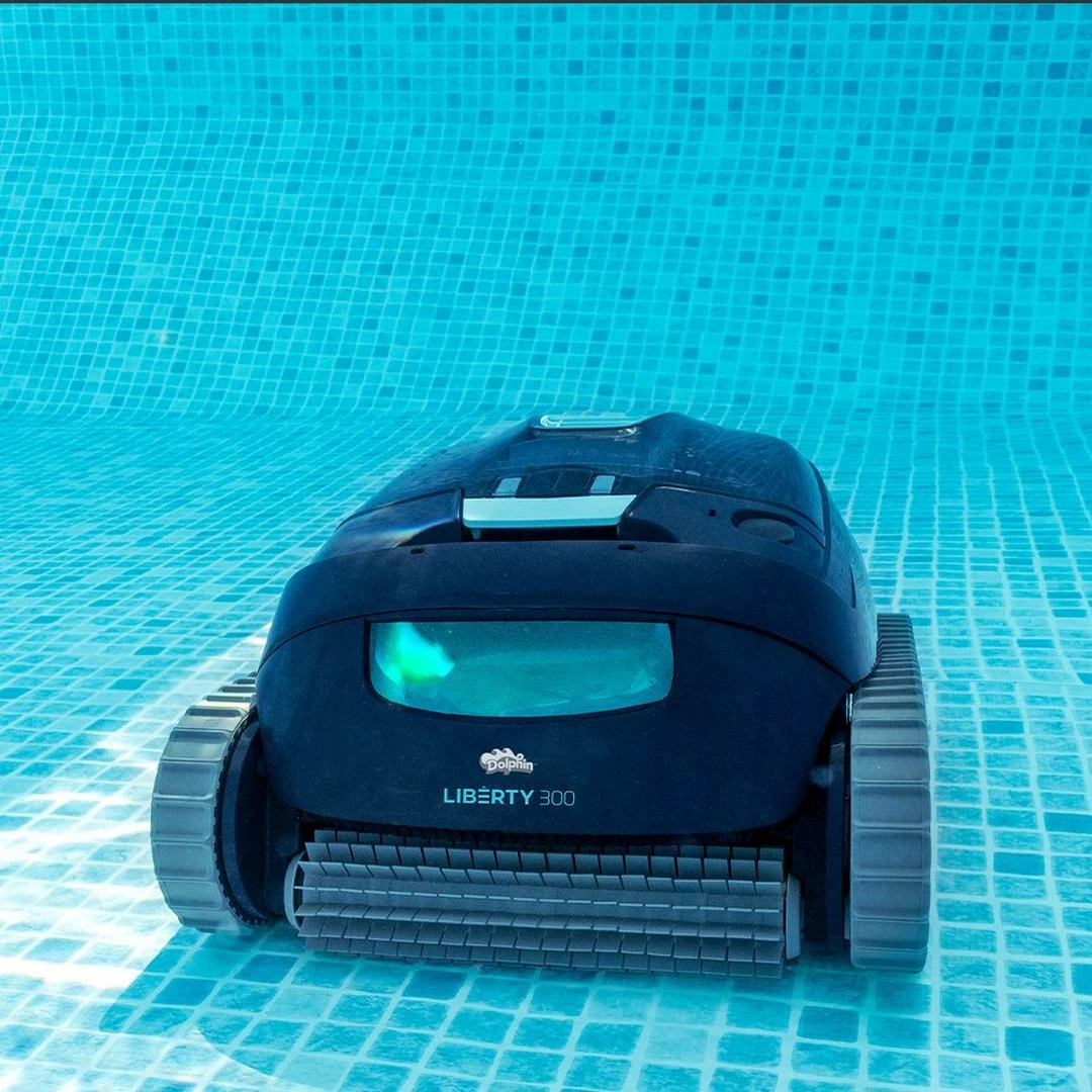 Dolphin - Liberty 300 Cordless Robotic Pool Cleaner 11 Dolphin - Liberty 300 Cordless Robotic Pool Cleaner - Image 9